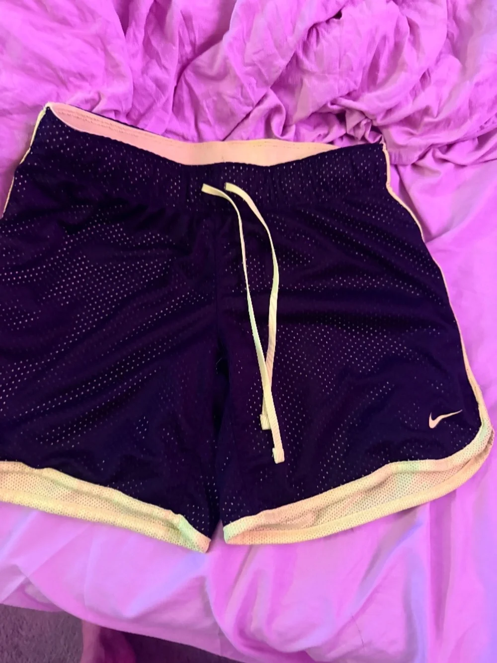 Nike shorts size xs